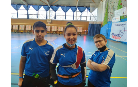 Régional Salle Achères 12 février 2022.. Ouverture du greffe 13h. Fin de concours 22h. Charlie termine 4ème des duels après s être joliment hissée au top lors des classements avec 509 pts (record perso et sur trispots en+). Les minimes ont pris le pouls d